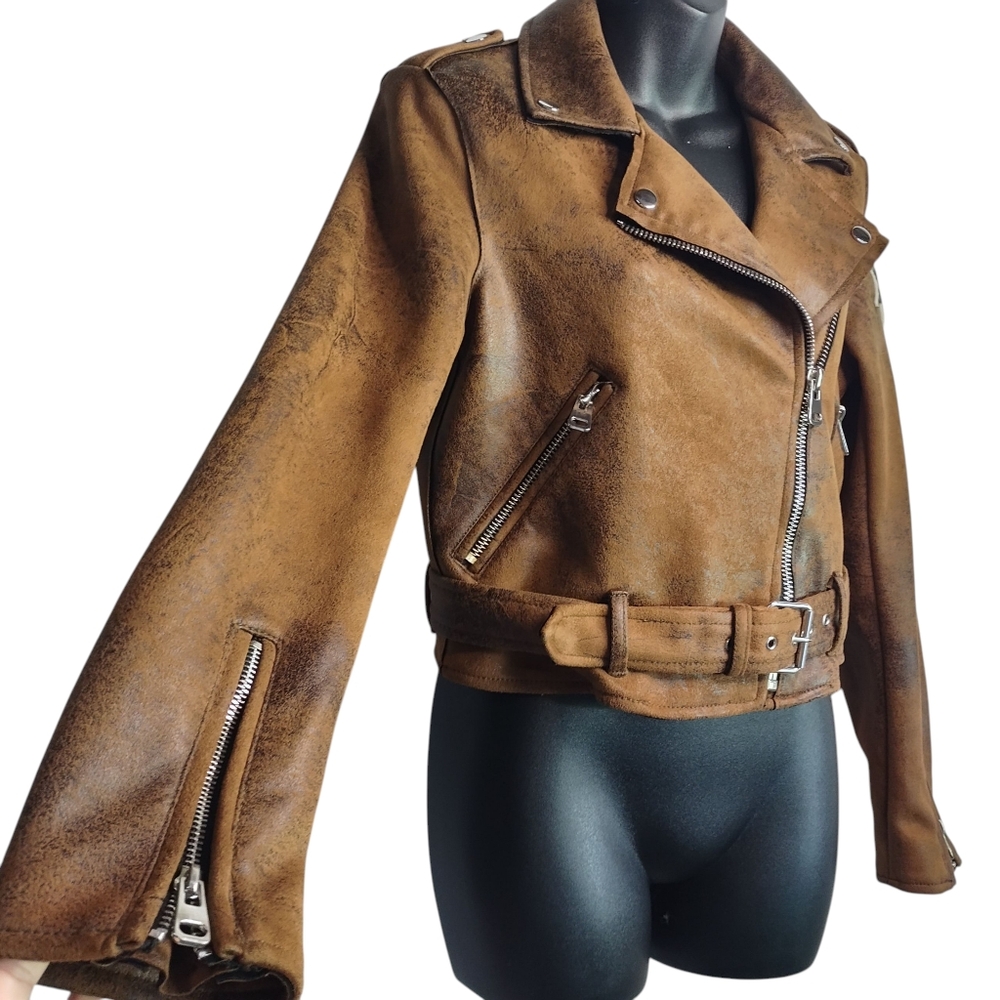 Bershka Women's Size Medium Brown Faux Suede /Leather Cropped Jacket ZIP Up Belt - Picture 5 of 8